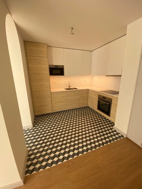 Gully -  Apartamento em Lisboa T3 remodelado